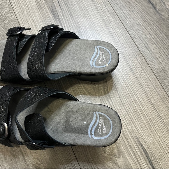 DANSKO Sophie Black Leather Embossed Strap Slide Sandal Size EU 36 US 5 - Picture 5 of 10